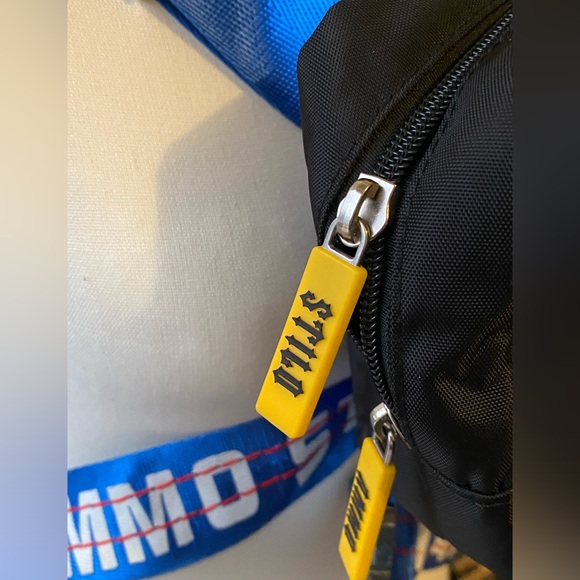 Ammo Stillo Blue Leash Carrier Bag - Picture 4 of 6
